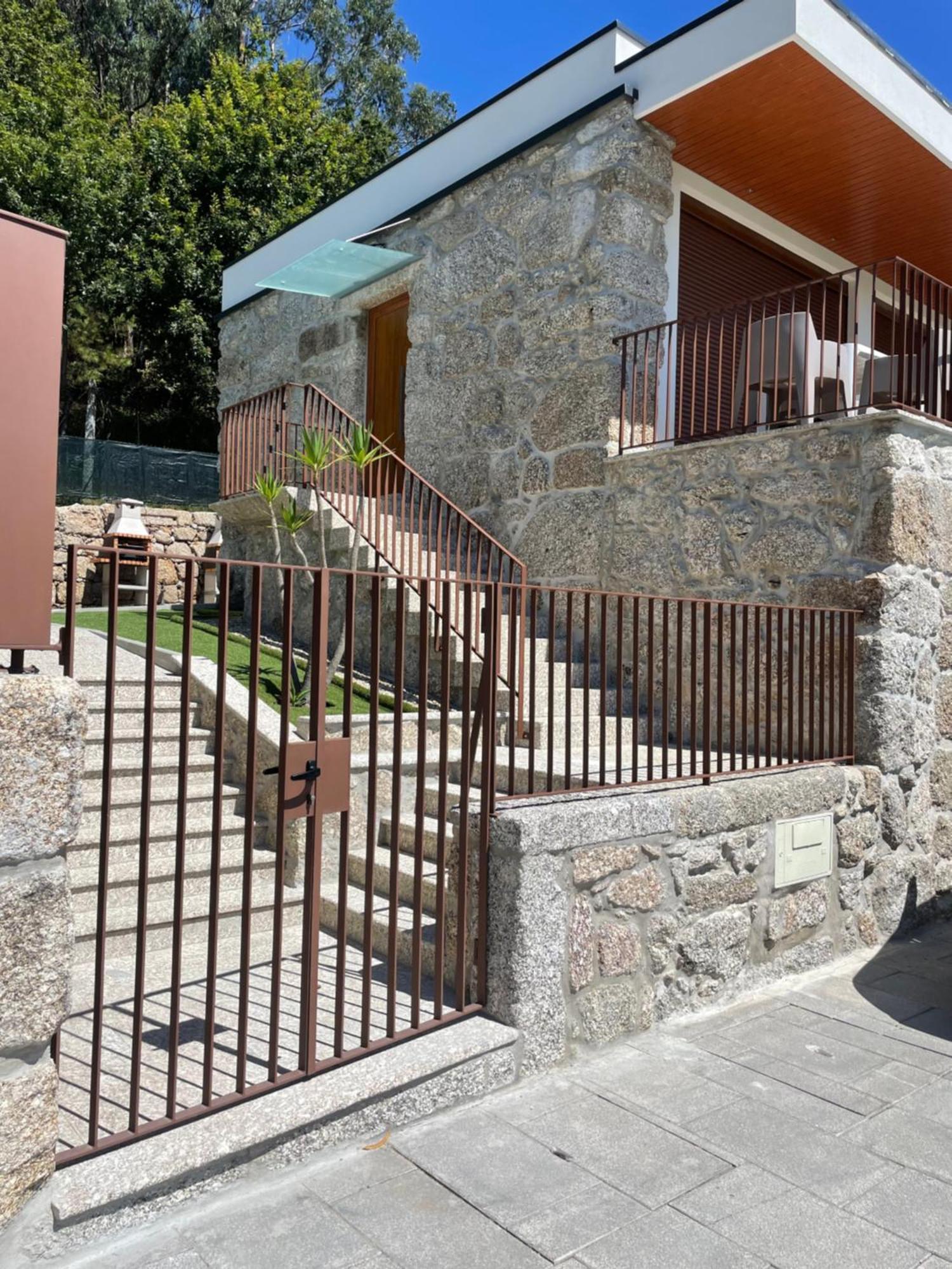 Casa Do Capitao A Casa Ideal Para Ferias No Geres 비에이라도미노 외부 사진